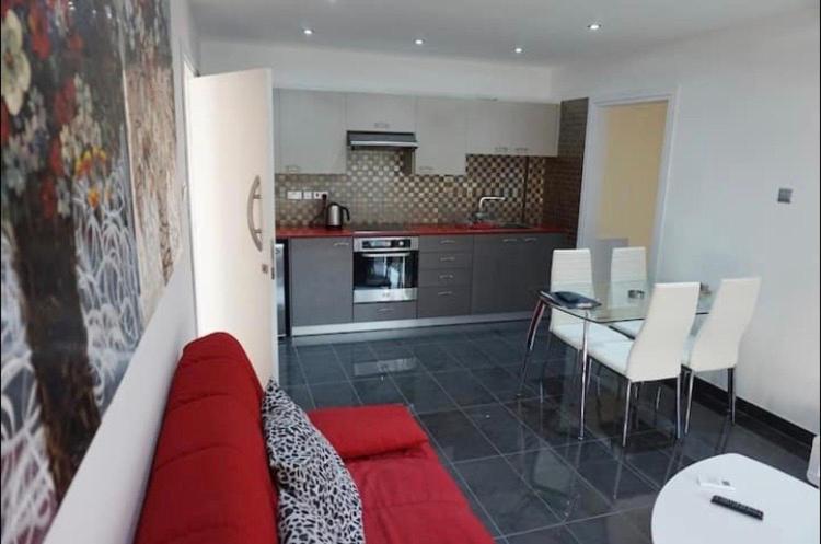 Ayia Napa Luxury Apartment Ngoại thất bức ảnh